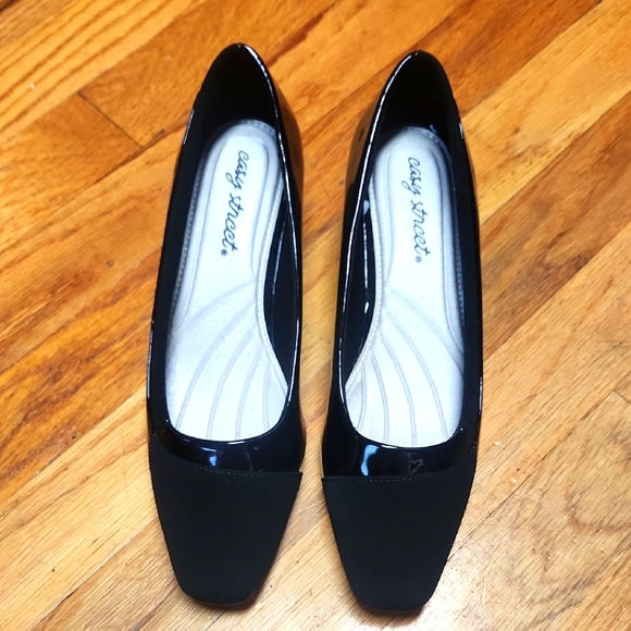 easy street Shoes - Easy Street Women's Black Flats, NWT